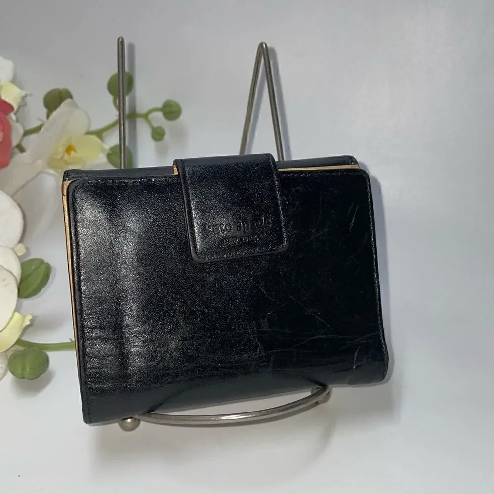 Vintage Kate Spade Leather Compact Wallet Black